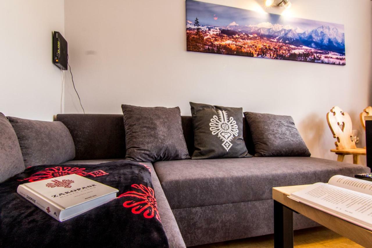 Apartament Jula Zakopaneアパートメント エクステリア 写真
