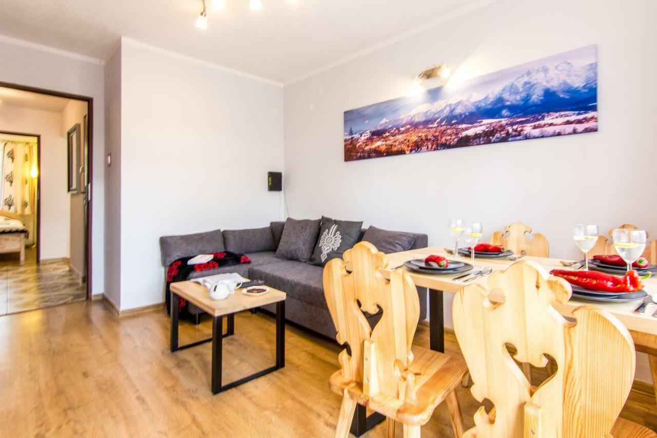 Apartament Jula Zakopaneアパートメント エクステリア 写真