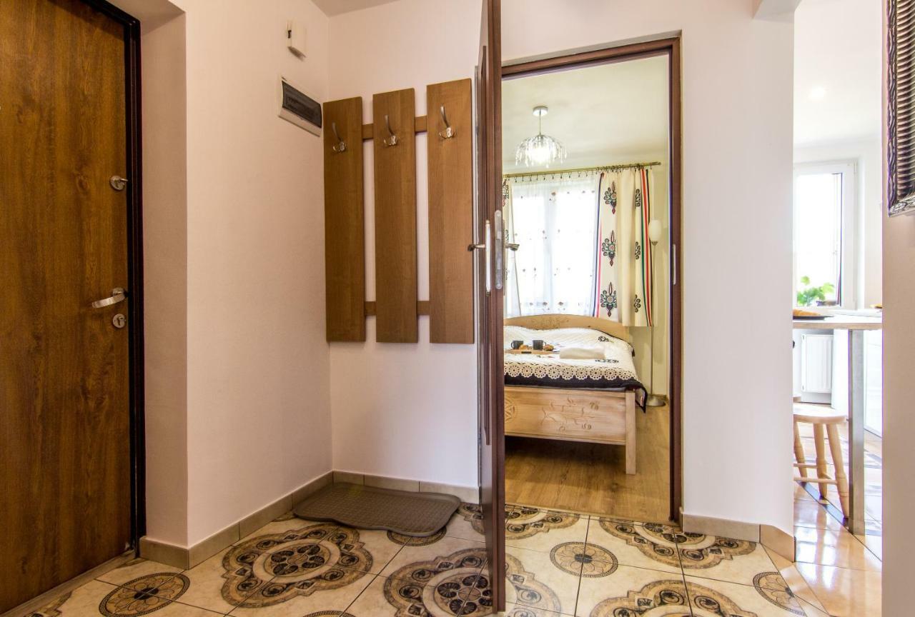 Apartament Jula Zakopaneアパートメント エクステリア 写真