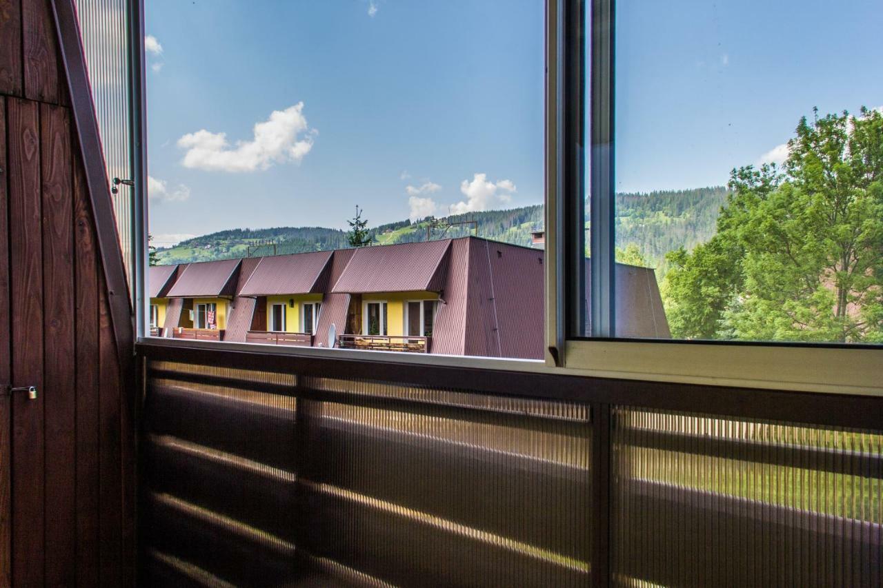 Apartament Jula Zakopaneアパートメント エクステリア 写真