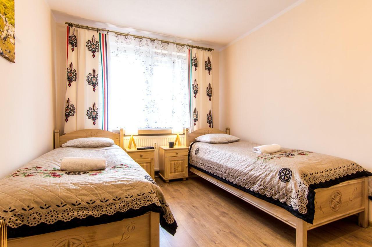Apartament Jula Zakopaneアパートメント エクステリア 写真